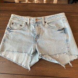 Levi’s distressed shorts